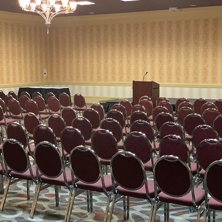 Clarion Hotel & Suites Conference Center Memphis Airport Zewnętrze zdjęcie